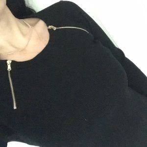 **SALE**  INC zipper top